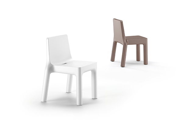 Sedia "Simple"_Arredo in polietilene_R.G.Manifatture