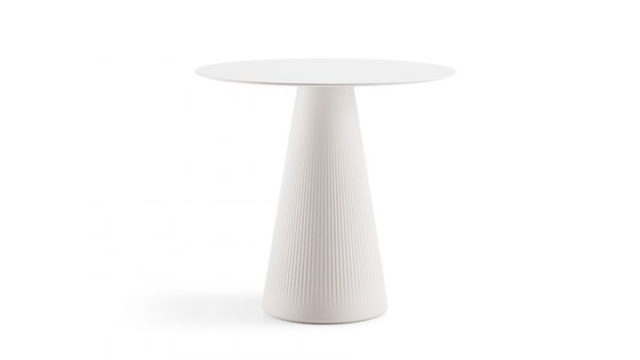 Tavolo Fade Dining Table di Plust