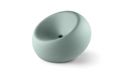 Poltrona Boom Armchair di Plust in polietilene per esterni