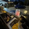 Bancone bar modulare smontabile con cocktail station personalizzata