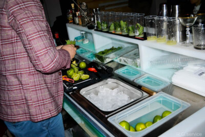 Bancone Bar Luminoso con Cocktail Station Usato Bartolomeo di Plust